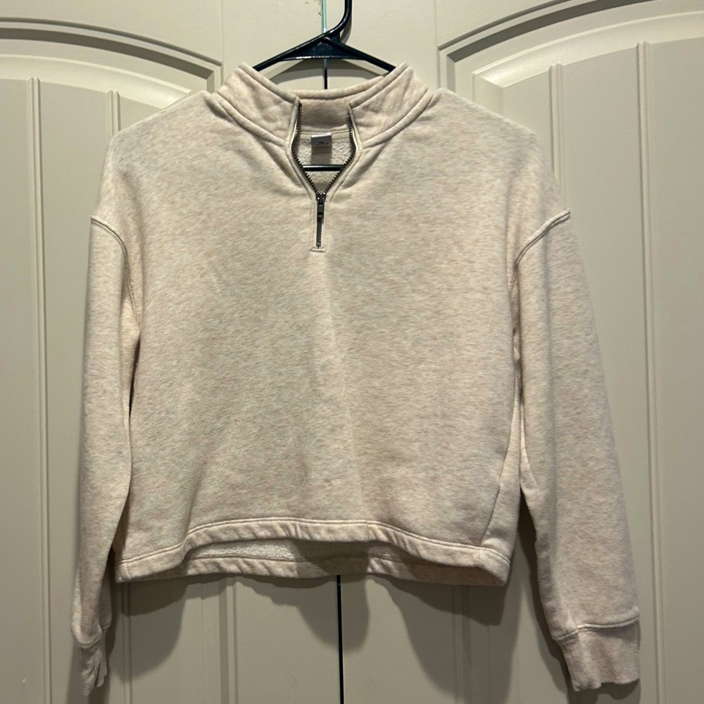Old navy pullover